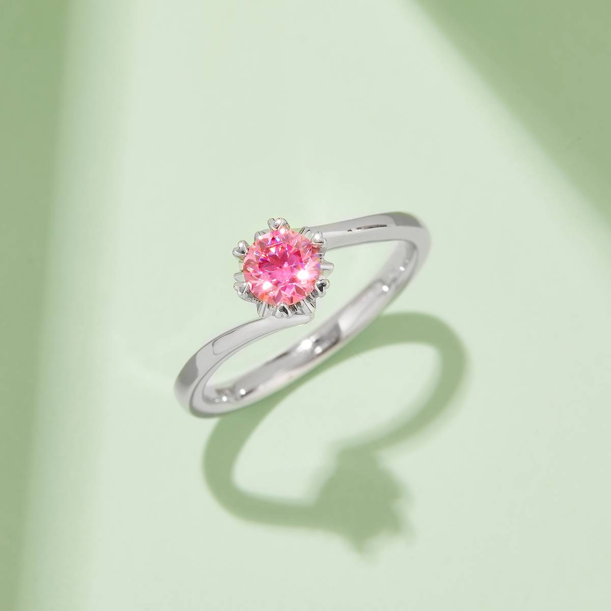 Twisted arm classic snowflake S925 silver plated platinum Moissanite women's ring 50 points D-grade